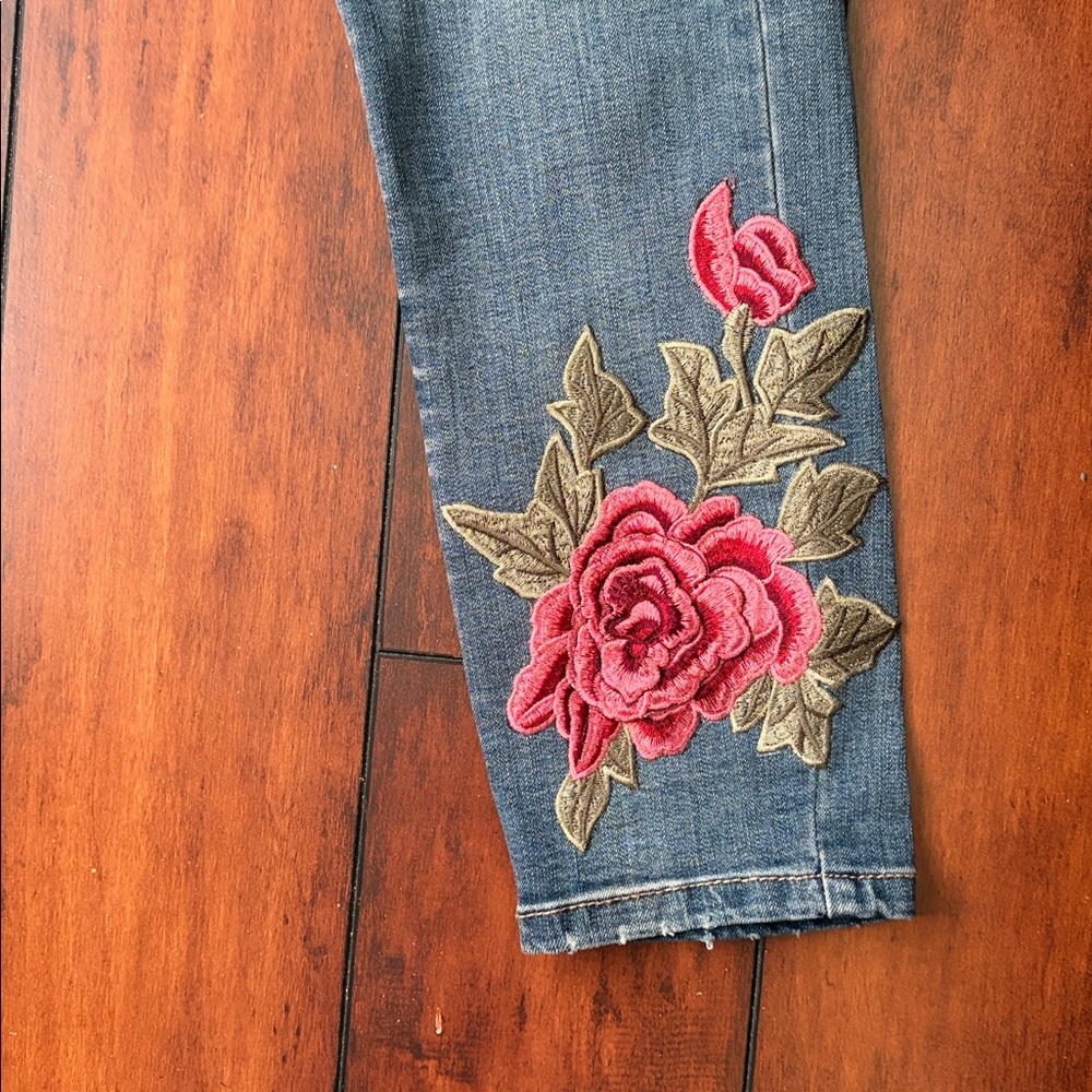 Vintage America Blue Skinny Jeans with Pink Floral Embroidery - Picture 2 of 6
